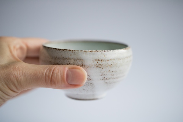 Teeschale gewölbt 180ml grau/türkis von Michiko Shida