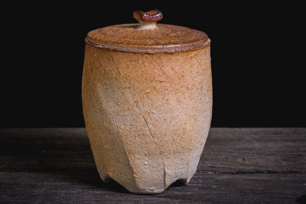 Keramikbehälter 440ml Holzbrand von Ales Dancak