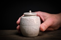 Keramikbehälter / Cha-Ire 125ml Holzbrand-Porzellan von Jan Pavek