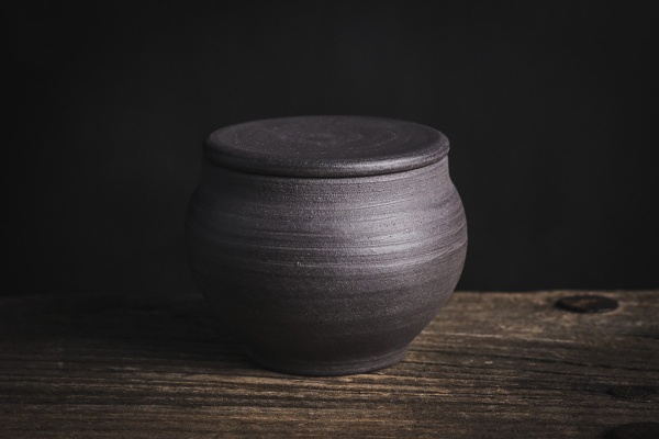Keramikbehälter 180ml dunkel-unglasiert von Michiko Shida